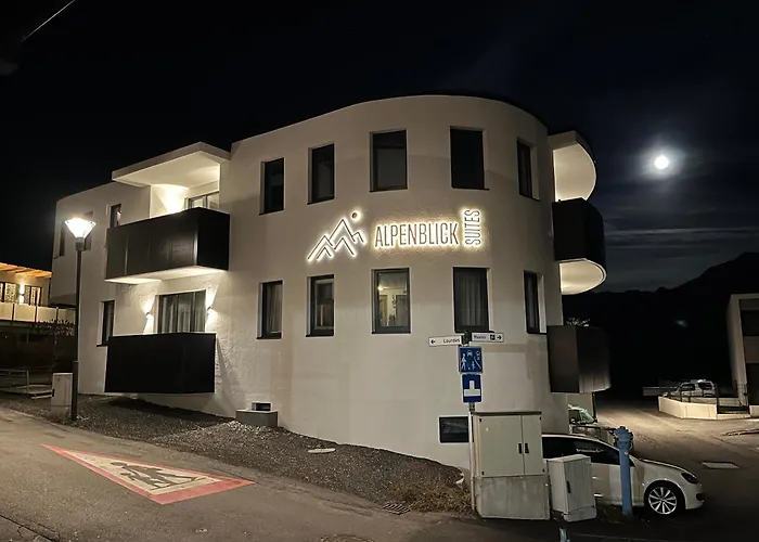 Alpenblick 3 Apartamento *